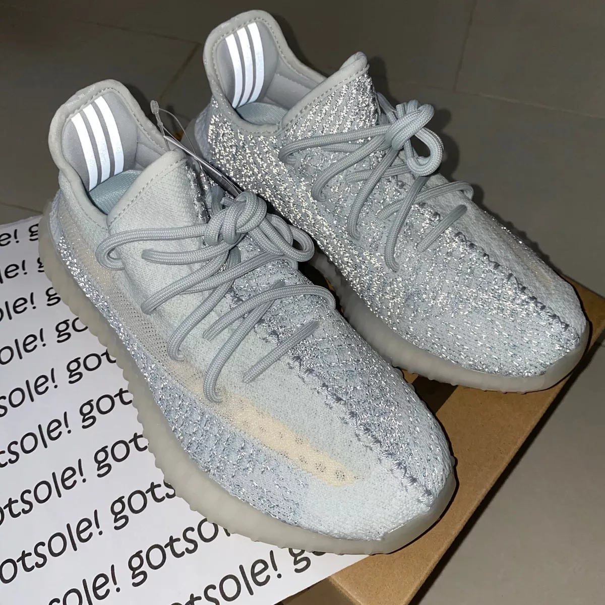 Over hoved og skulder Bluebell orm adidas Yeezy Boost 350 V2 'Cloud Reflective' White Size UK 4.5 5 5.5 FW5317  | eBay