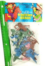 Vintage Plastic Cowboys Indians Western Heros Action Figures, EFS, NOS Hong Kong
