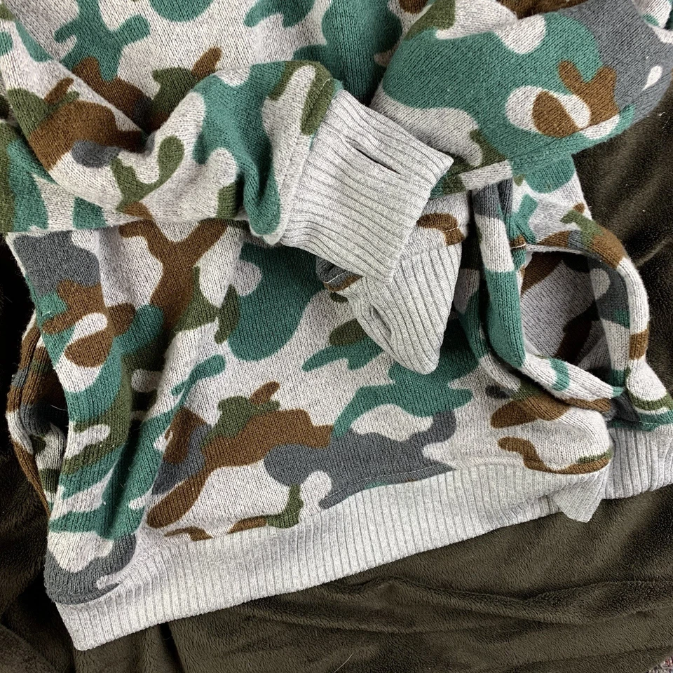 Suéter con Capucha Gymboree Camoflauge Niños XL (14)  Foto 3 de 4