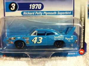 richard petty plymouth superbird diecast