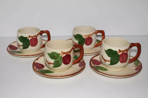 4 VINTAGE FRANCISCAN APPLE 2-3/4" SMALL MUGS W/SAUCERS-USA