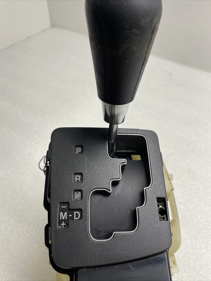 Оригинальный рычаг переключения передач переключатель передач для седана Mazda 3 2012 года выпуска - Изображение 3 из 4