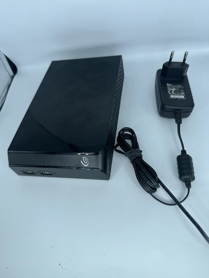 Seagate Backup Plus Hub 6TB USB 3.0 3,5 Zoll externe Desktop Festplatte Schwarz