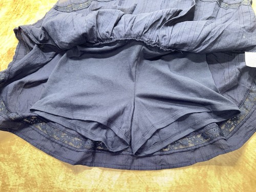 Wild Fable Women’s Tiered lace Trimmed Skirts Shorts Skorts Navy Medium NWT - Picture 8 of 9