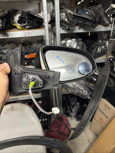 Toyota Prius 2018 Right Side Door Mirror
