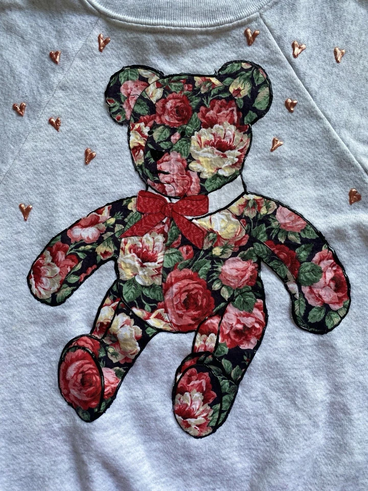 Suéter Vintage Años 90 Byron Bear Puff Pintura Juvenil 7 Foto 2 de 4