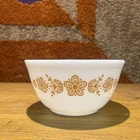 ✨Vintage Find✨ Pyrex Butterfly Gold 402 Nesting Mixing Bowl 1.5 Qt