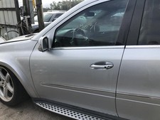 Driver Front Door 164 Type GL550 Electric Fits 07-12 MERCEDES GL-CLASS 310128