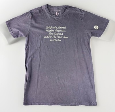 NEW Outerknown Surfing Hollow Days S/S Organic Cotton T-Shirt Men's Size Small