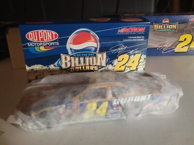 Vintage Action #24 DuPont Jeff Gordon Pepsi Billion Dollar 2003 Monte Carlo 1:24