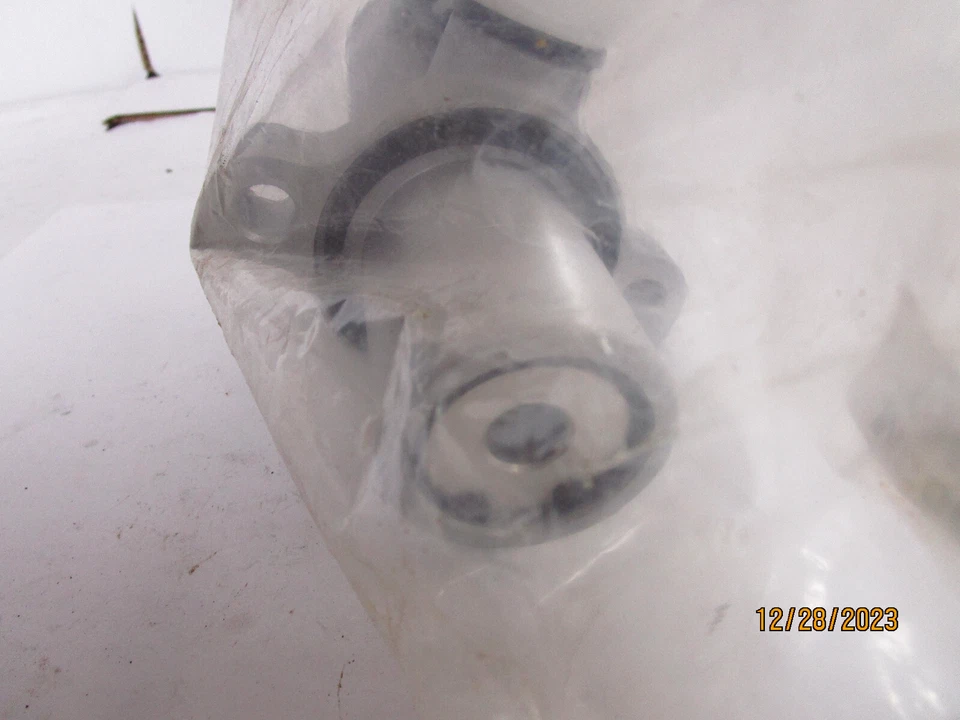 Brake Master Cylinder Coni-Seal MC500140 Foto 4 de 4