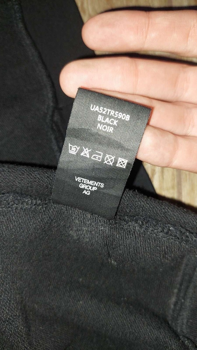 Vetements zip up hoodie zurich | eBay Vetements zip up hoodie zurich | eBay