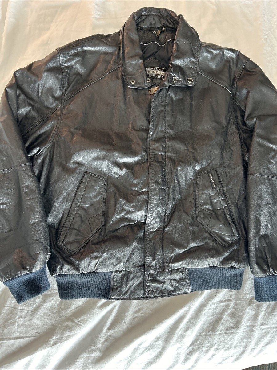 MEMBERS ONLY Men's Size 42 Black Leather Zippered Jacket MEMBERS ONLY Men's Size 42 Black Leather Zippered Jacket
