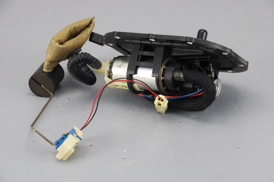 Bomba de combustible Victory Cross Country 2013 33.330 millas probado en video Foto 4 de 4