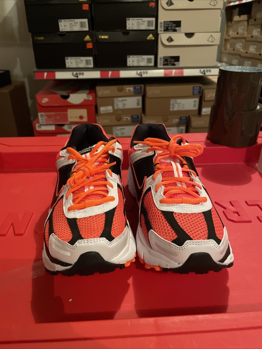 Nike Zoom Vomero 5 Sz 8 Mens Total Orange Black White Casual  display picture 2
