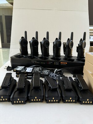 12 Motorola DLR1060 900MHz digital 2 Way Radio + Multi-Charge
