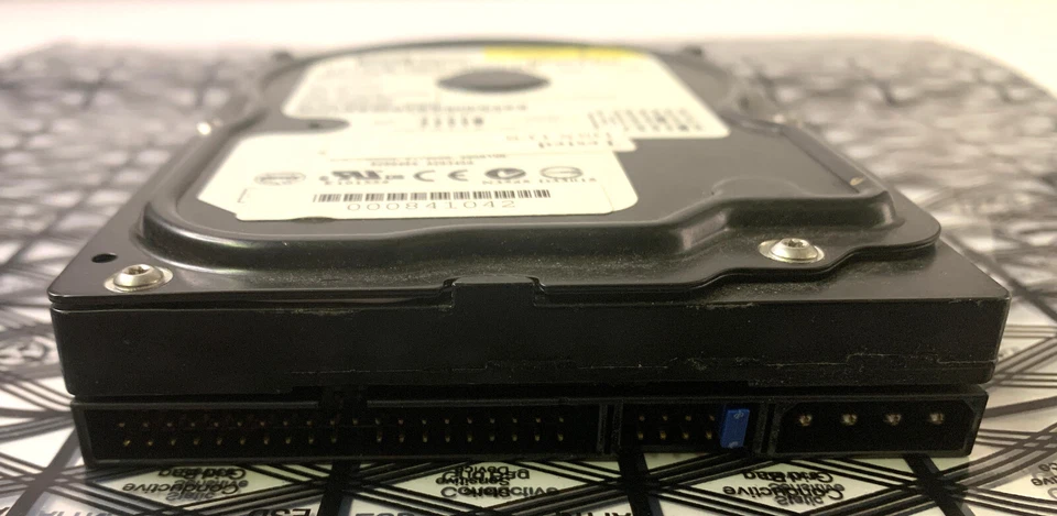 Western Digital 40GB 7200RPM 3.5" WD400BB-00JHA0 Desktop Hard Disk Drive (HDD) - Image 2 of 4