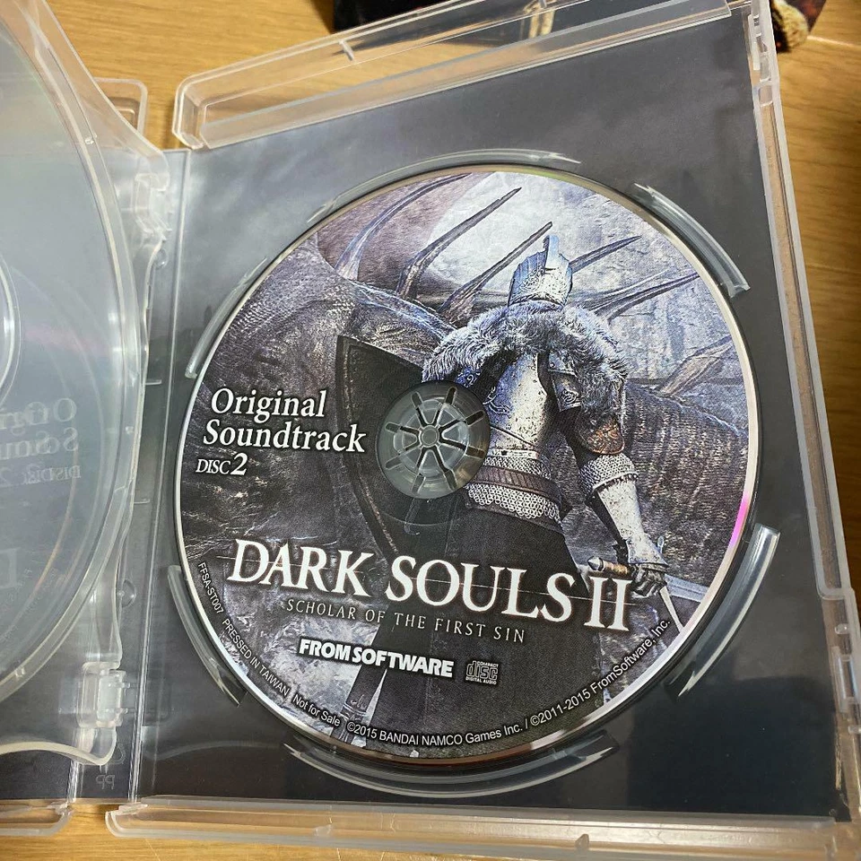 Dark Souls With Artorias of The Abyss Edition &Scholar of The First Sin Set PS 3 - Image 3 of 4
