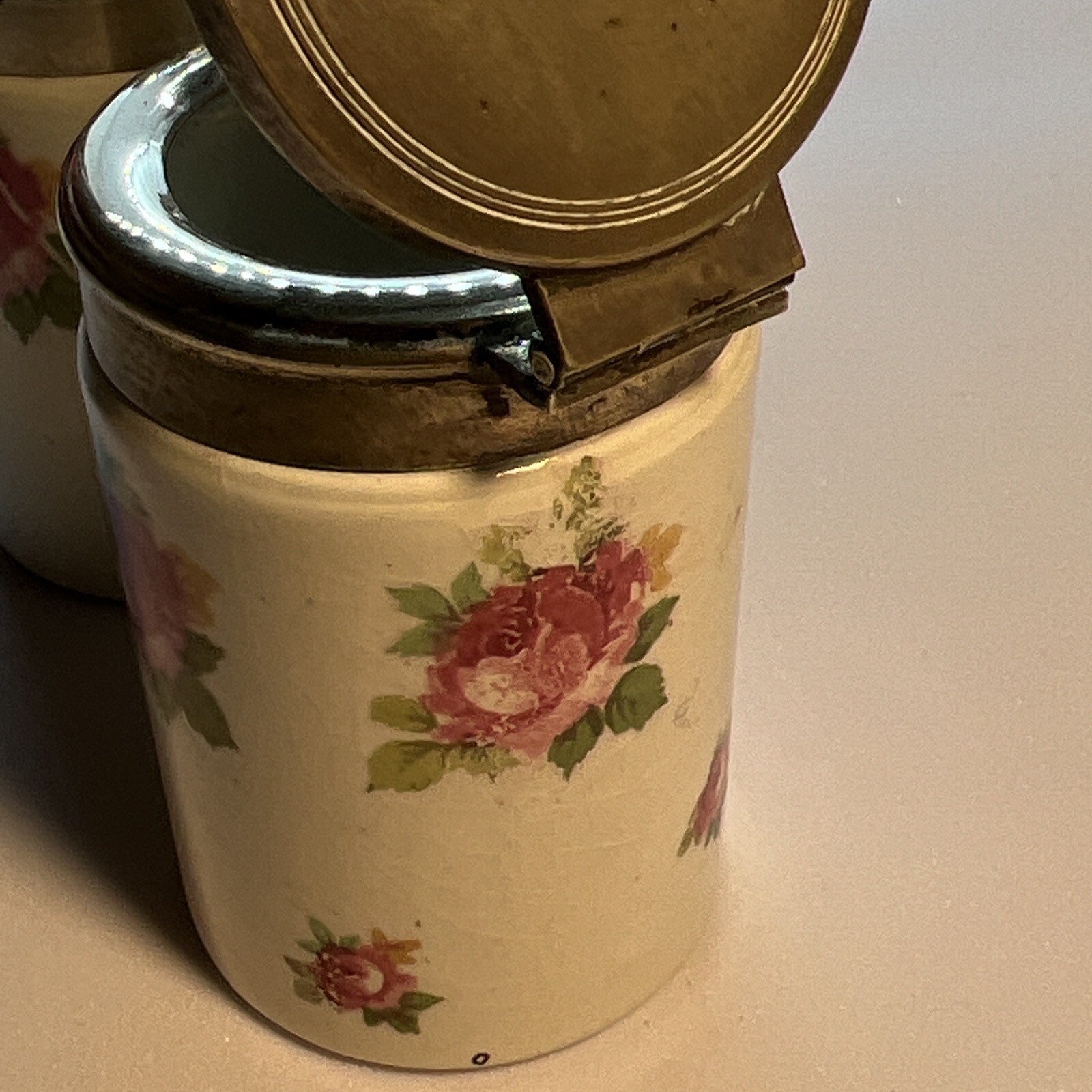 Salt And Pepper Cruet EPNS Vintage Silver Design Set Ware Set Shakers Floral