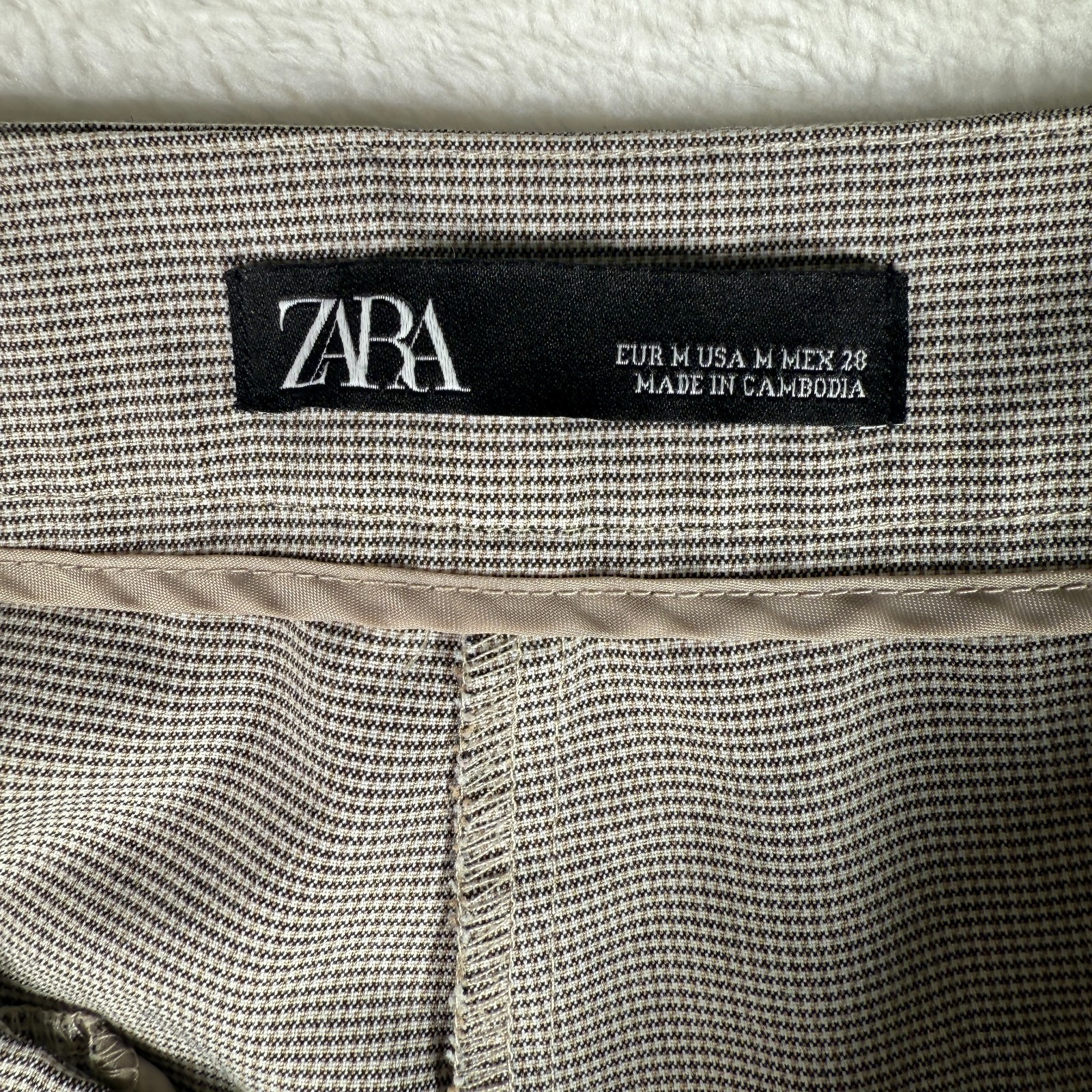 Zara Basic Collection Black White Houndstooth Ruf… - image 2