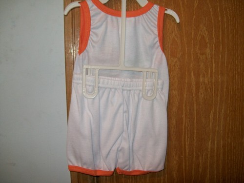 WCK 6 Meses Oso y Loro Conjunto de 2 Piezas Pantalones Cortos Naranja Sin Mangas Verano Everyda - Imagen 3 de 4