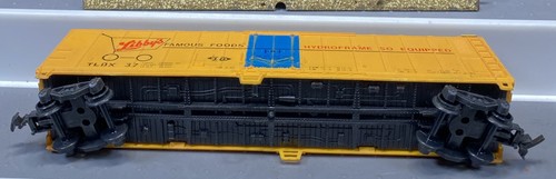 HO Scale 50' Box Car LIBBY'S FAMOUS FOODS TLDX 37 Pre-built - Picture 6 of 6