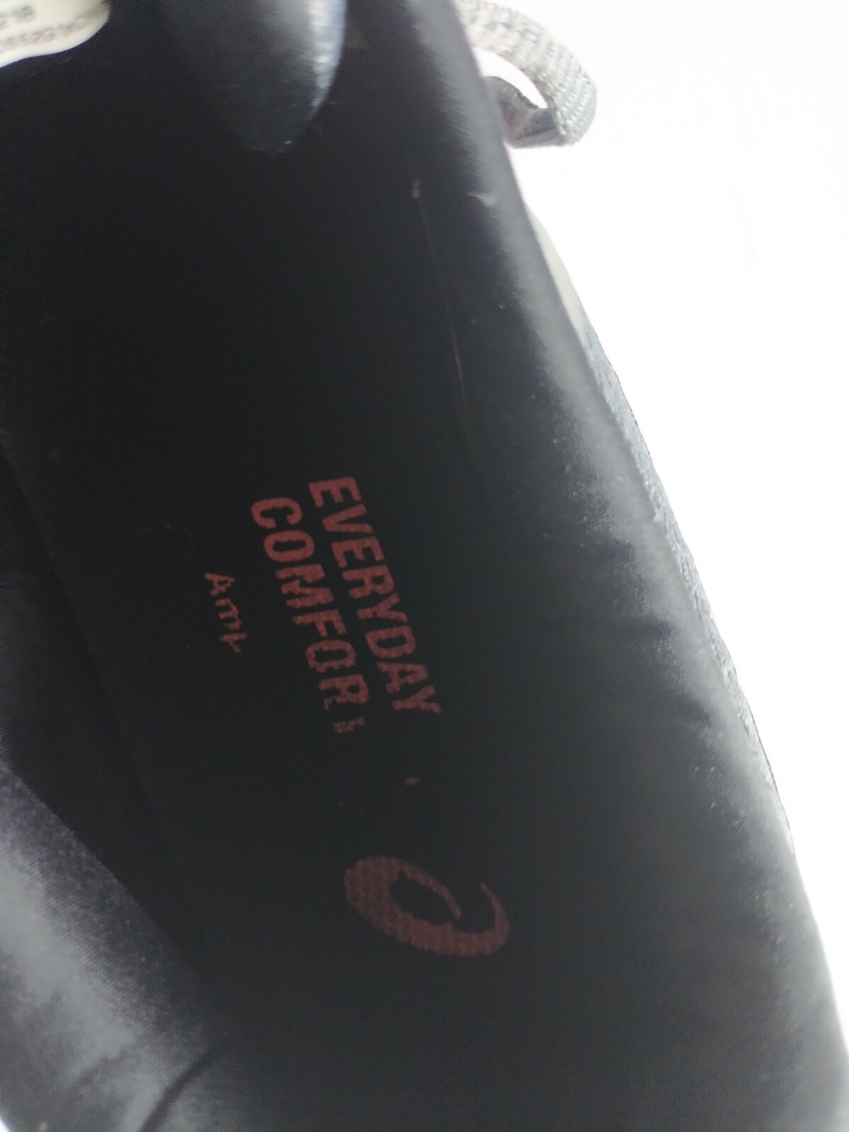 asics amplifoam everyday comfort