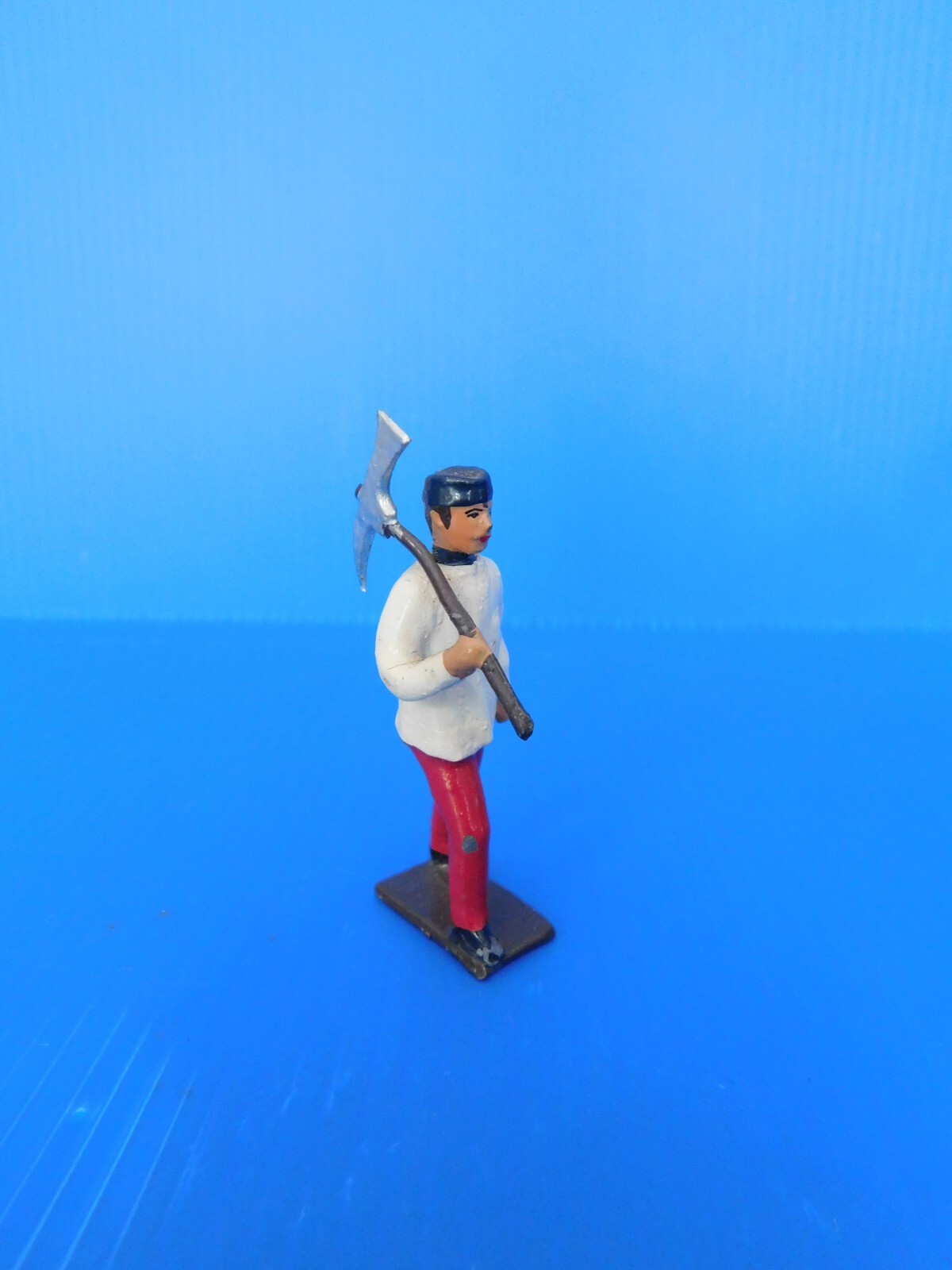 Picture 1 of 6