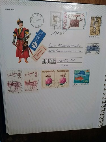 143 Stamps from different foreign countries in album 8 pages of stamps. - Picture 9 of 9