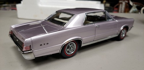 DANBURY MINT 1/24TH SCALE 1965 PONTIAC GTO!!! IRIS MIST HARDTOP!!! LOOK!!! - Picture 5 of 9