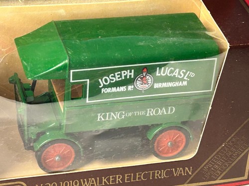 Matchbox Models of Yesteryear Y-29 1919 Walker Electric Van with Box - Picture 6 of 8