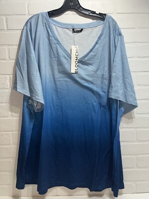 NWT! Bloomchic Gradient Light To Dark Blue Short Sleeve T-Shirt Size US 30