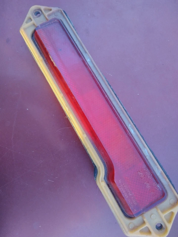 73-77 Chevrolet Monte Carlo OEM Marker Lamp Lens Housing Assembly  1977 77 GM - Image 3 of 4