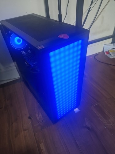 Atx Gaming Pc - Picture 3 of 3