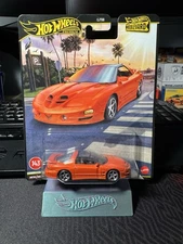 💥💥💥New Hot Wheels Premium Boulevard 2002 Pontiac Firebird