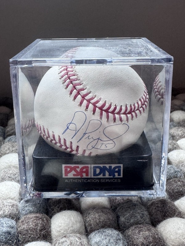 Albert Pujols Signed Baseball PSA 9 Sweet Spot