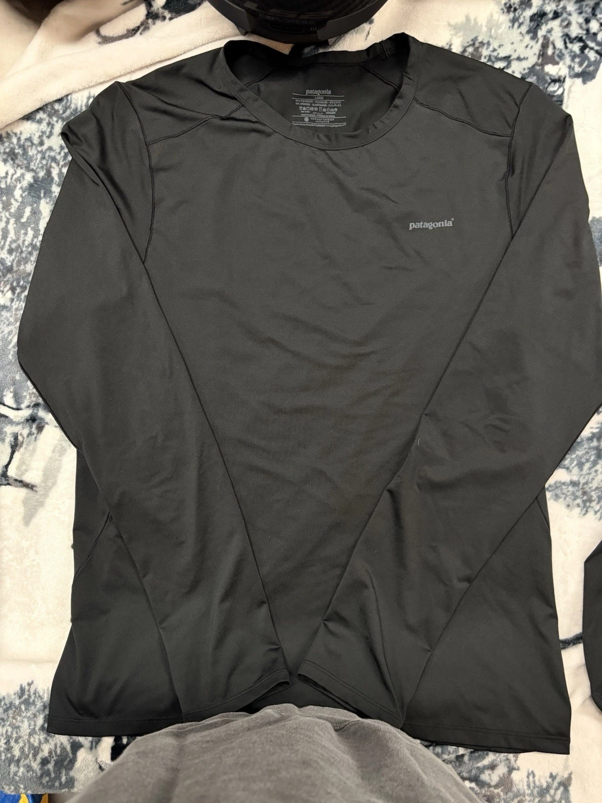 Patagonia Base Layer Set Men’s Large Black Thermal Top Bottom Performance
Opens in a new window or t