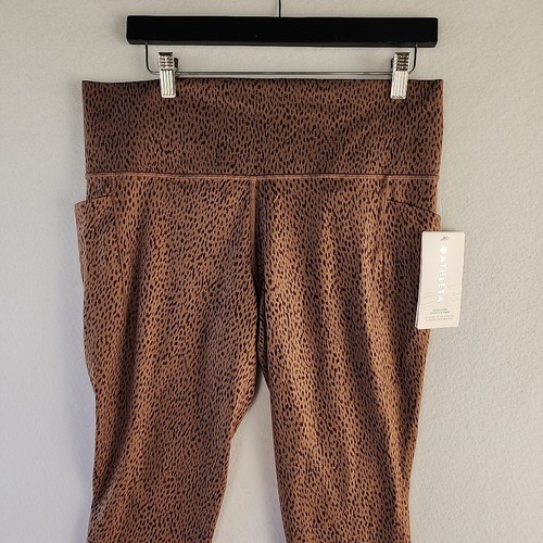 New Athleta Salutation Stash Pocket 7/8 Tight Animal Beige Leopard - Size XL - Picture 1 of 8