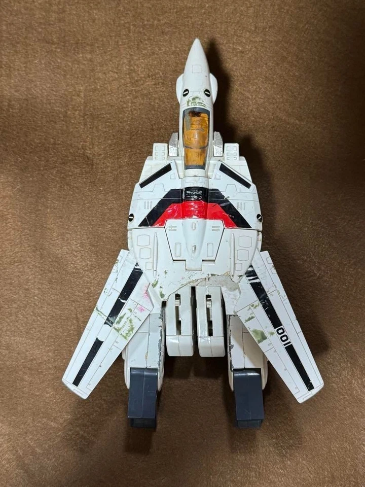 Vintage 1984 Hasbro Bandai Transformers G1 Autobot Air Guardian Jetfire Jet Toy - Image 2 of 4