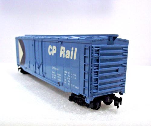 TYCO HO Scale CP Rail Canadian Pacific 50' Plug Door Reefer Box Car #339D - Picture 8 of 9