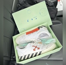 Off white low vulcanized canvas sneakers WITH BOX - FREE SHIPPING