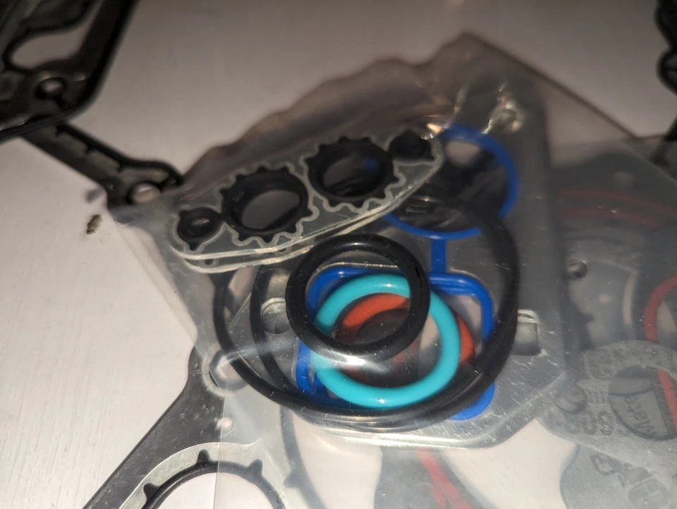 ENGINETECH 雪佛兰 GENIII 4.8 5.3 5.7 6.0 6.2 降低转换气囊套装 C293CS-A — 第 3/4 张图片