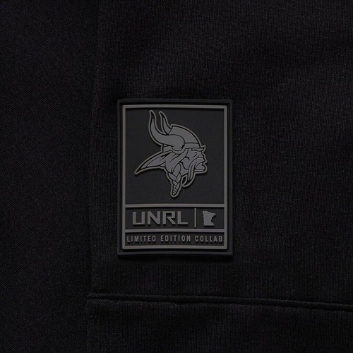 UNRL x Minnesota Vikings Crossover Rundhalsausschnitt 22 The Hometown Encore L - IN DER HAND - Bild 4 von 5