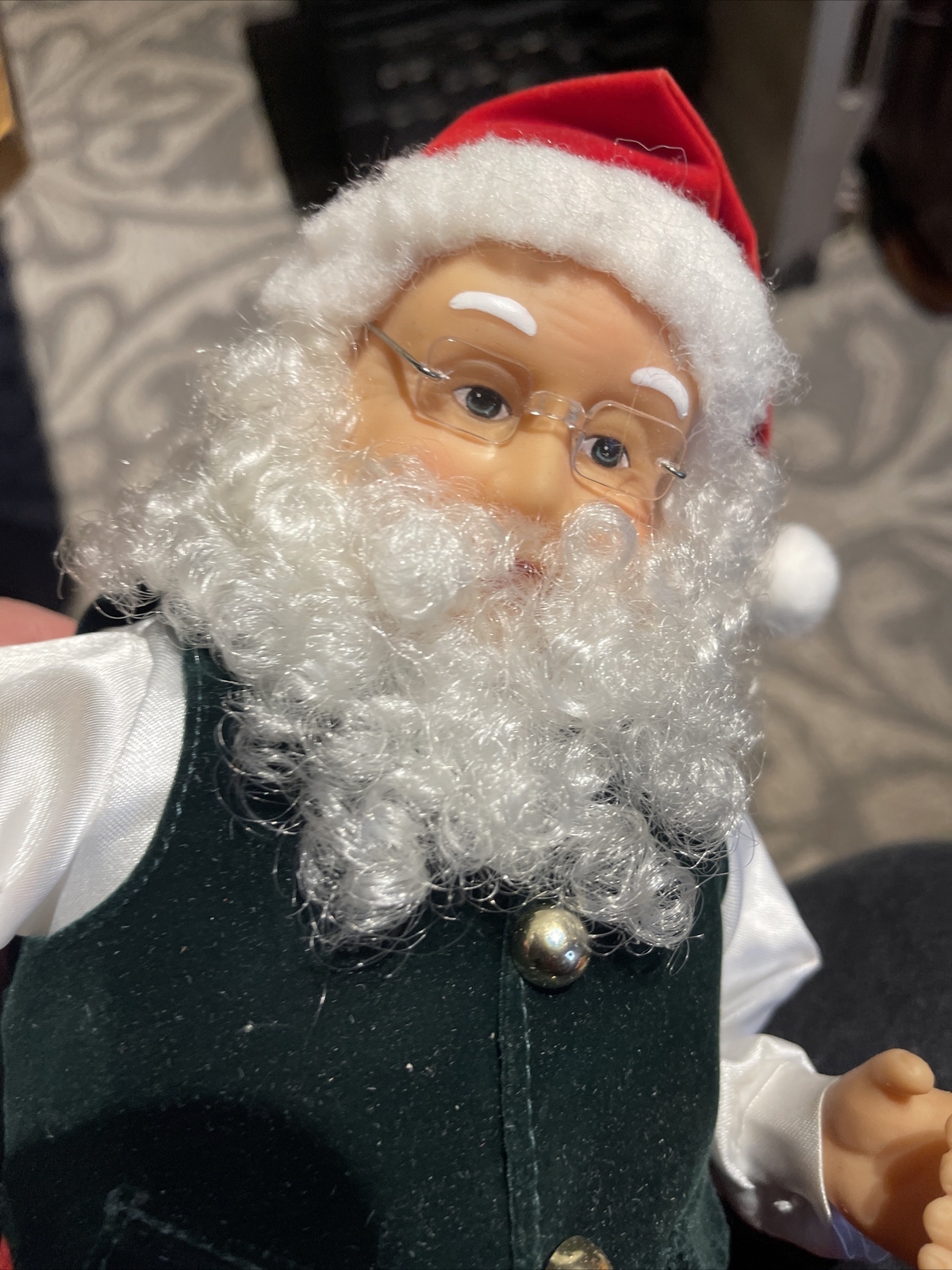 Vintage 1998 Animated Gemmy Dancing Claus Couple Santa and Mrs. Claus W