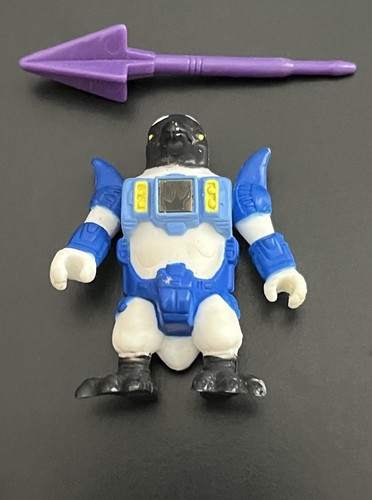 Battle Beasts #75 Pugnacious Penguin Complete Fire Rub & Weapon Takara Vintage