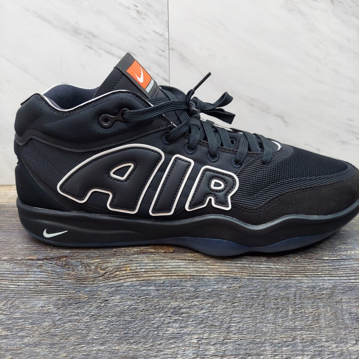 シューズ(男性用) Nike Air Versitile 2 'Black White' Nike Air Versitile 2 Black White for Sale - Authenticity