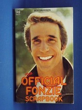 The Official Fonzie Scrapbook - Ben Davidson - 1977 - Tandem - Paperback Book