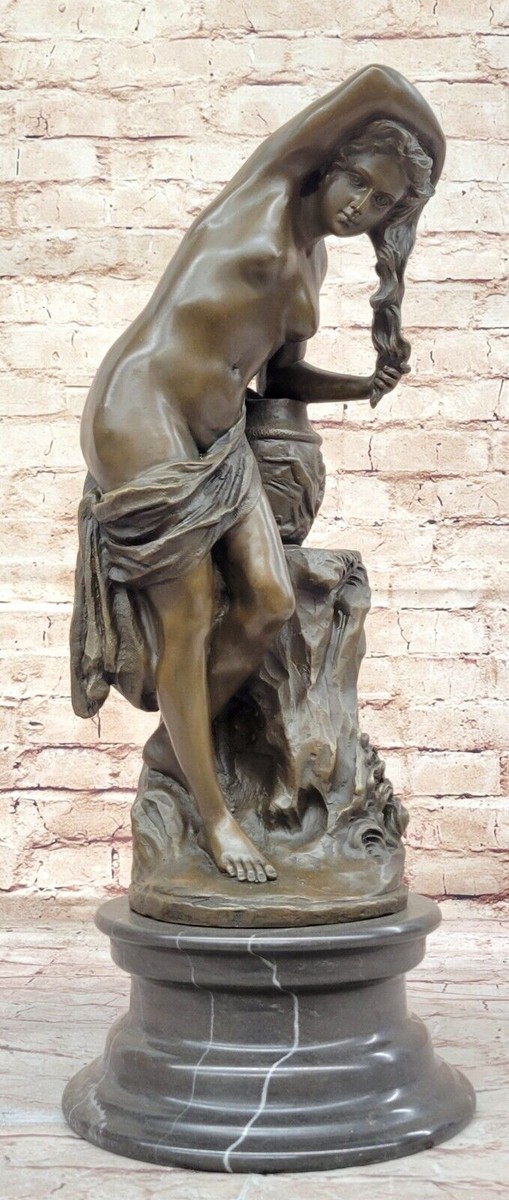 Sculpture Bronze Signée Césaro - Buste De Jeune Fille - État Impeccable - Art XXème Siècle