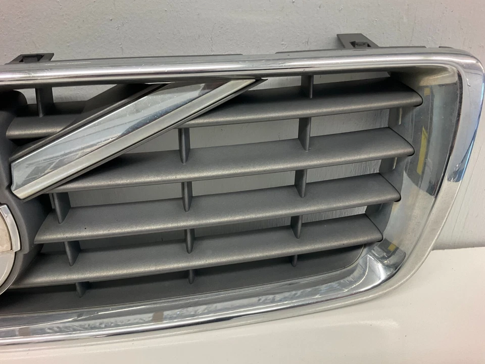 Conjunto de parrilla superior delantera Volvo S80 07-13 30756991 Foto 4 de 4