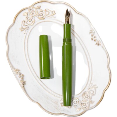 Eboya × Poesie Ebonite 14K Fountain Pen HAKOBUNE Olive Green